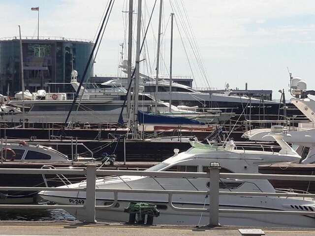 Апартаменты CENTER. 3 Bedrooms Баку-43