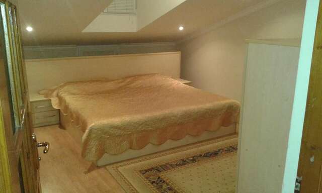 Апартаменты CENTER. 3 Bedrooms Баку-44